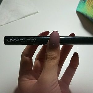 NYX matte liquid liner in Black